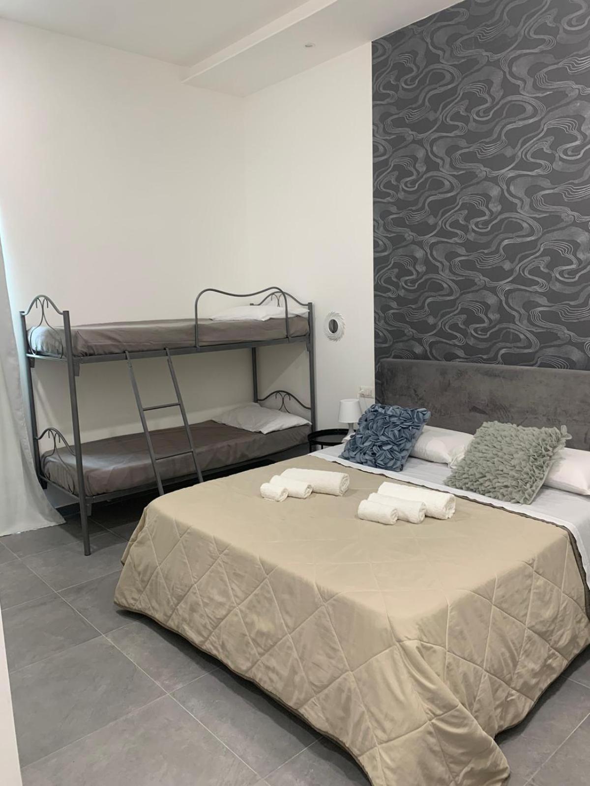 Napoli Skyport Bed and Breakfast Buitenkant foto